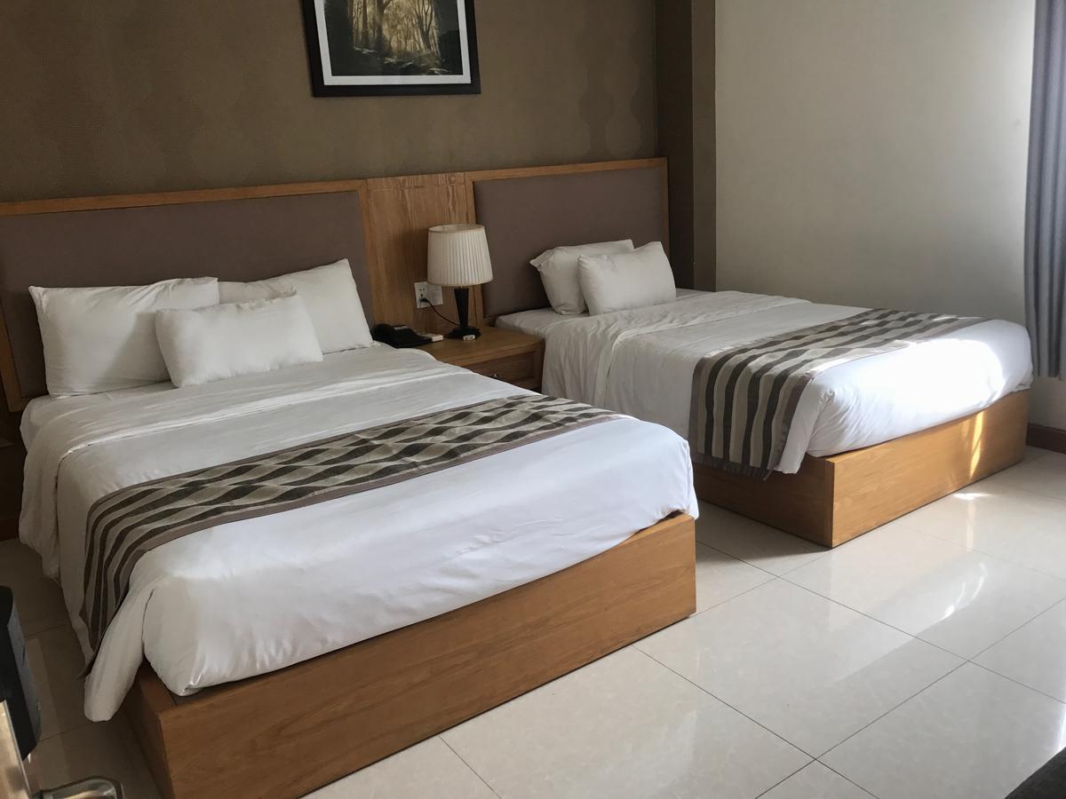 Elegant Hotel Плейку Екстер'єр фото